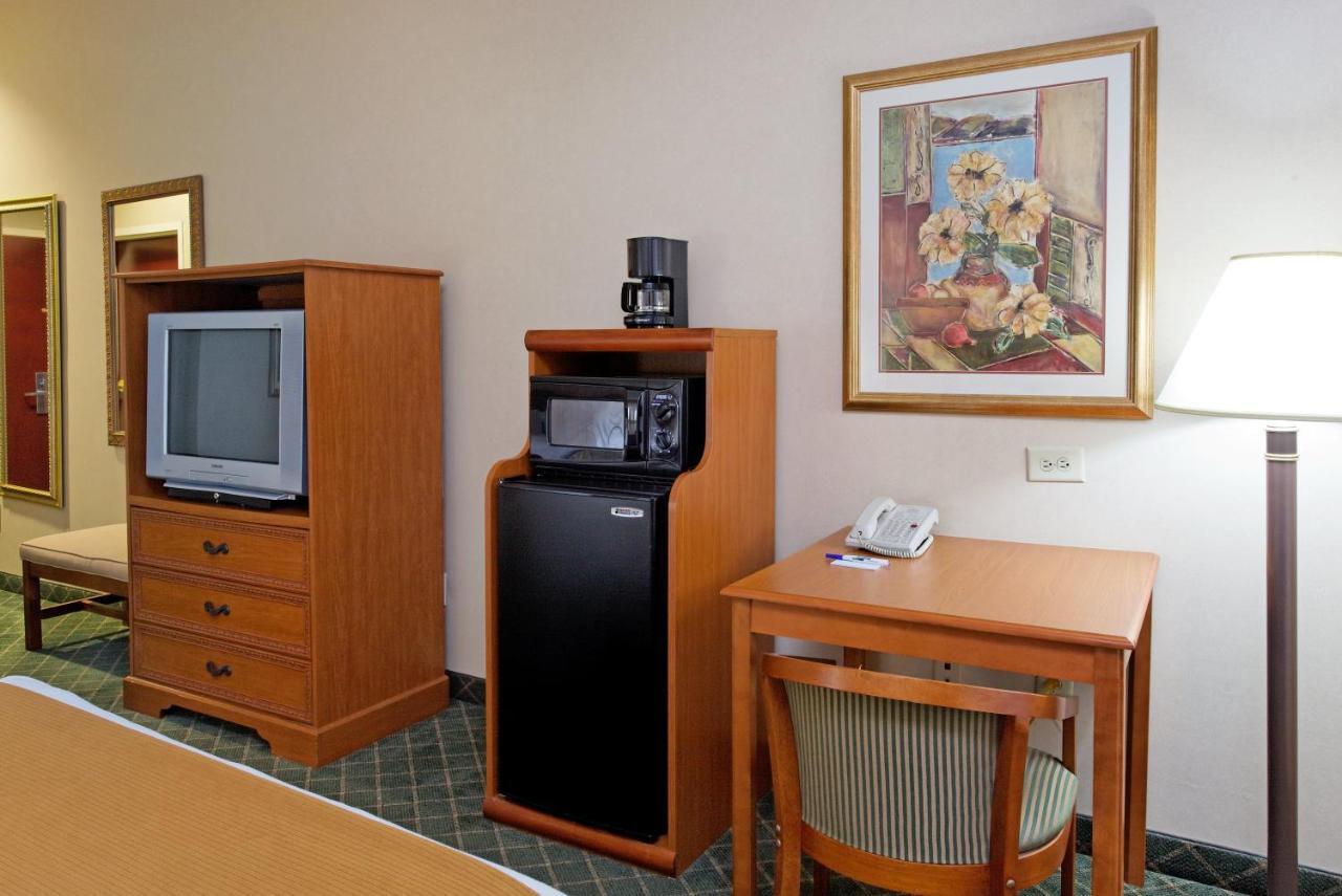 Holiday Inn Express & Suites Sylacauga Εξωτερικό φωτογραφία