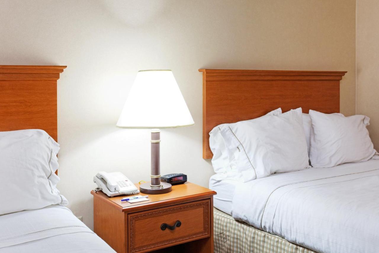Holiday Inn Express & Suites Sylacauga Εξωτερικό φωτογραφία